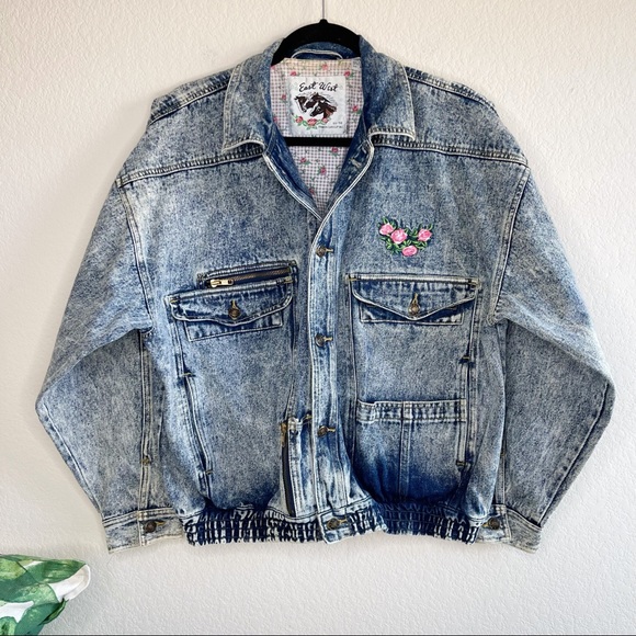✨Vintage East West | Oversized Acid Wash Floral Denim Jean Jacket - Picture 16 of 16